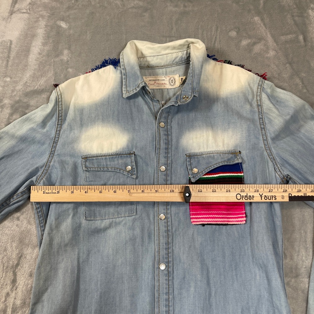 Free People Shirt Small Artisan De Luxe Denim Western Serape Patchwork Bleached - Picture 6 of 8
